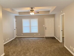 584 Bridgette Dr in Clarksville, TN - Building Photo - Building Photo
