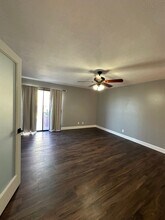 2722 E 20th St in Signal Hill, CA - Building Photo - Building Photo