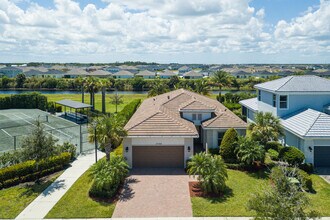17155 SW Ambrose Way in Port St. Lucie, FL - Building Photo - Building Photo
