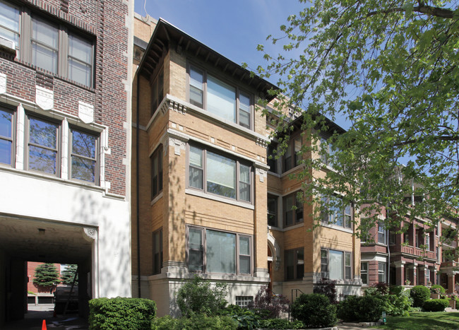 Cornell Terrace in Chicago, IL - Building Photo - Building Photo