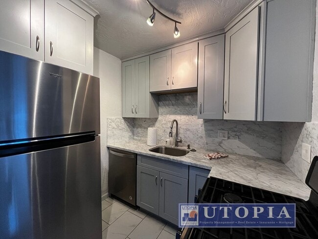 2314 Felt St in Santa Cruz, CA - Building Photo - Building Photo