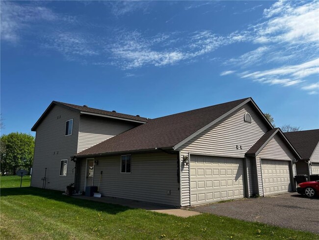 2419 Fryklund Dr