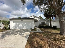 670 Benton Dr in Melbourne, FL - Building Photo