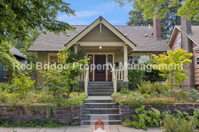 4413 NE 26th Ave in Portland, OR - Building Photo - Building Photo