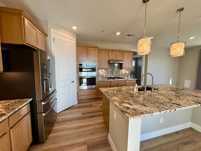 406 Heirloom St in Spanish Springs, NV - Building Photo - Building Photo