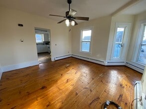 51-53-53 Summer St in Rochester, NH - Building Photo - Building Photo