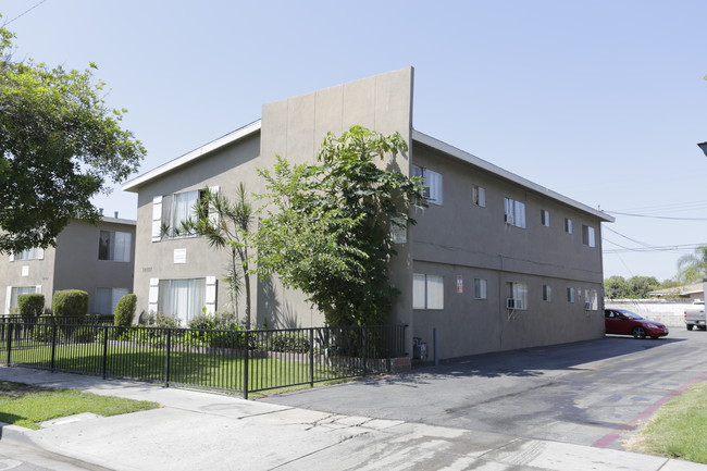 12181 Tamerlane Dr in Garden Grove, CA - Building Photo - Building Photo