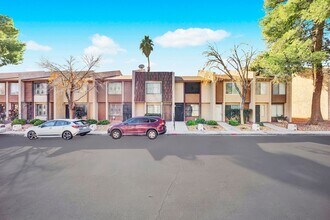 4189 Mississippi Ave in Las Vegas, NV - Building Photo - Building Photo