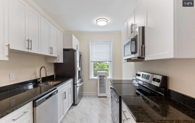 19 Green St, Unit 15-1