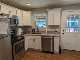 105 James Agee St in Knoxville, TN - Building Photo