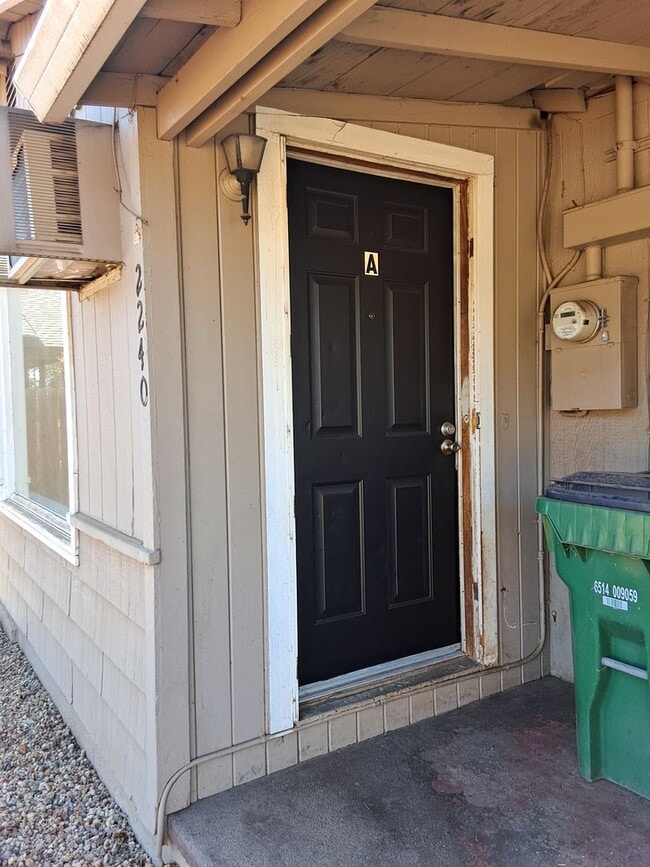 2240 Elm St in Chico, CA - Building Photo - Building Photo