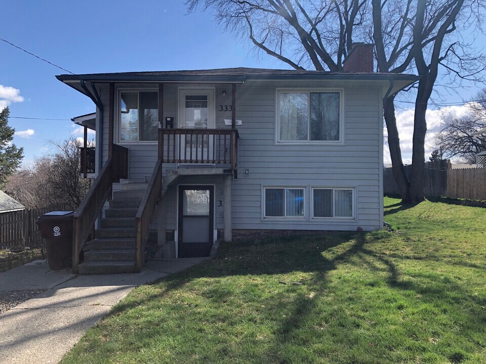 333 NW Cleveland St in Pullman, WA - Foto de edificio