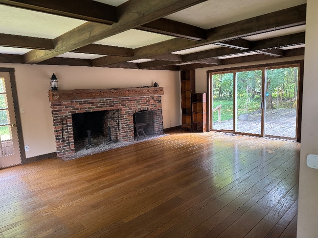 property at 6891 Woodchuck Hill Rd