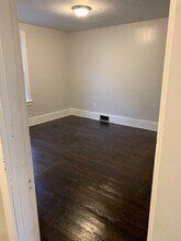 906 Gibson St in Pittsburgh, PA - Building Photo - Building Photo