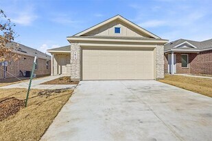 1613 Elliott Rd in Howe, TX - Building Photo