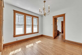 215 North Ave in Naperville, IL - Building Photo - Building Photo