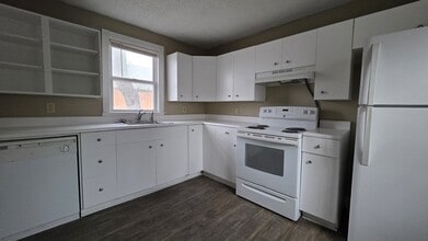 905 Afton St in Johnson City, TN - Building Photo - Building Photo