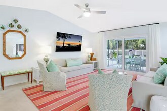 2473 N W Everglades Blvd in Stuart, FL - Building Photo - Building Photo