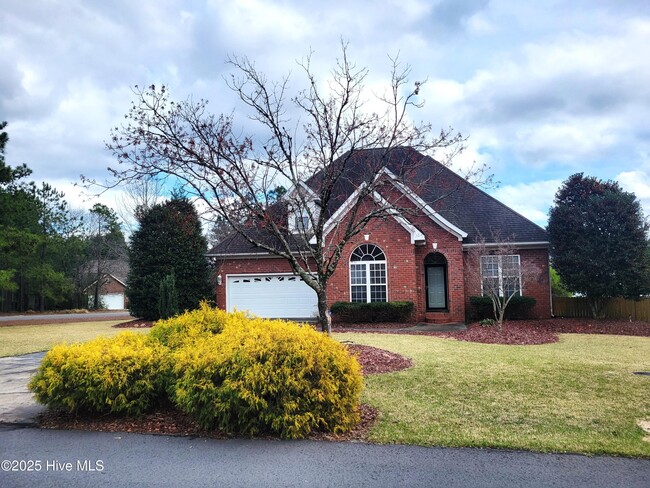 2 Beryl Ln in Pinehurst, NC - Building Photo - Building Photo