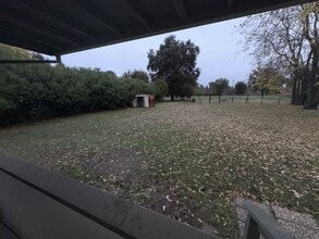 5661 Arboga Rd in Olivehurst, CA - Building Photo - Building Photo