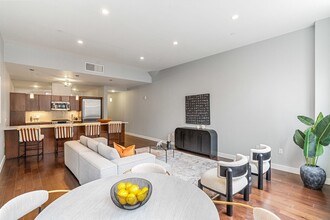 43 Westland Ave, Unit A-206 in Boston, MA - Building Photo - Building Photo