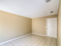 1035 Olliff Way in Oviedo, FL - Building Photo - Building Photo