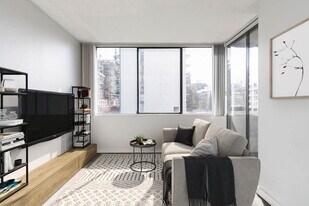 1228 Nicola St in Vancouver, BC - Building Photo