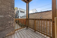 2016 W Grace St, Unit 001 in Chicago, IL - Building Photo - Building Photo