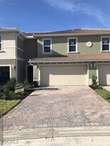 3820 Tilbor Circle in Ft. Myers, FL - Building Photo