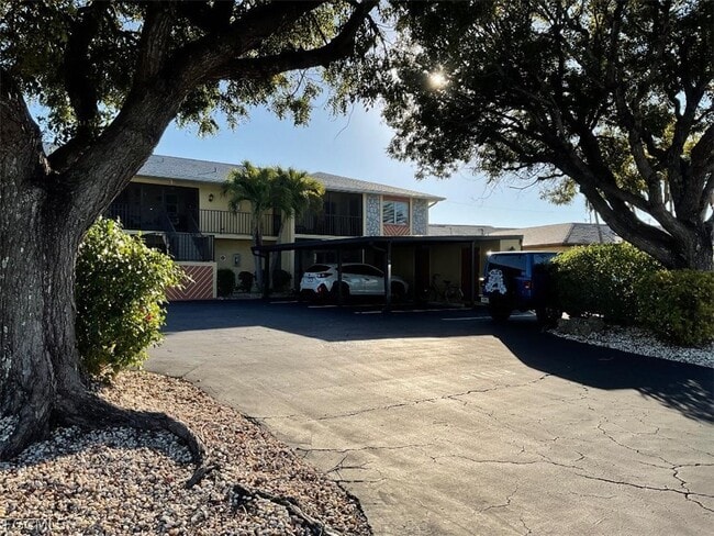 property at 4109 SE 19th Ave