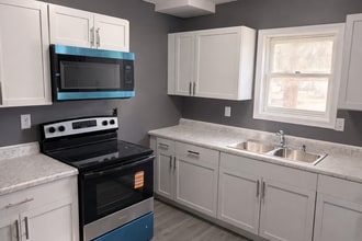 15 O'Sage Ave in Hanover, IL - Building Photo - Building Photo