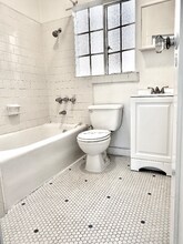 2818 Telegraph Ave, Unit 26 in Berkeley, CA - Building Photo - Building Photo