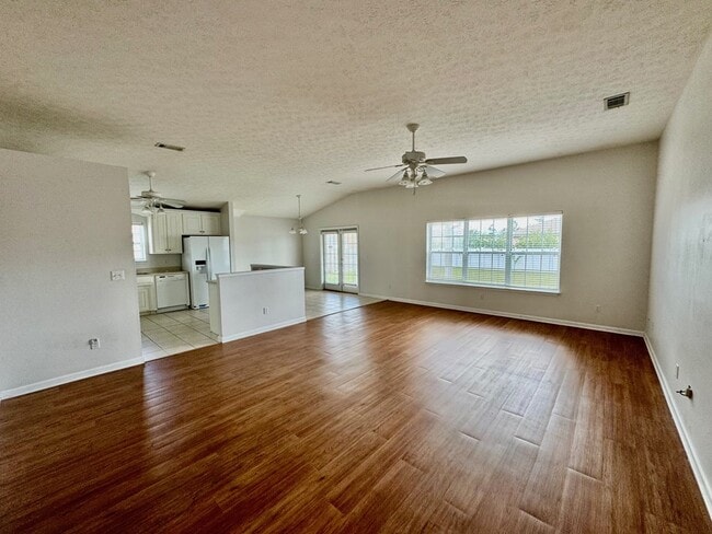 423 15th St in Mexico Beach, FL - Building Photo - Building Photo