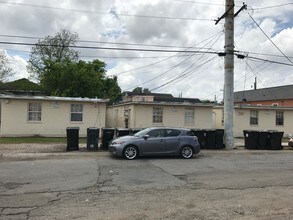 2536 Conti St in New Orleans, LA - Foto de edificio - Building Photo