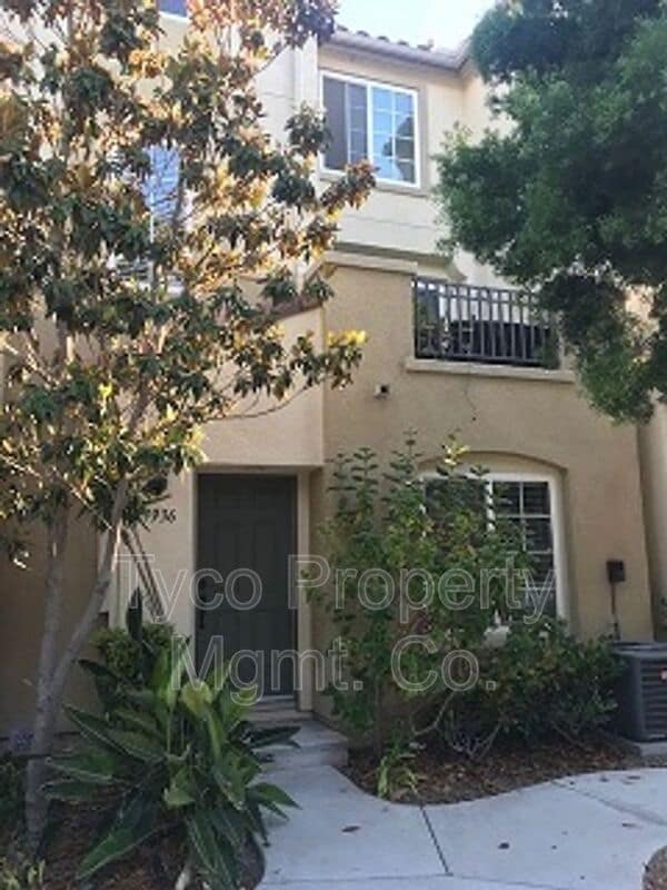 property at 1936 Caminito Alcala