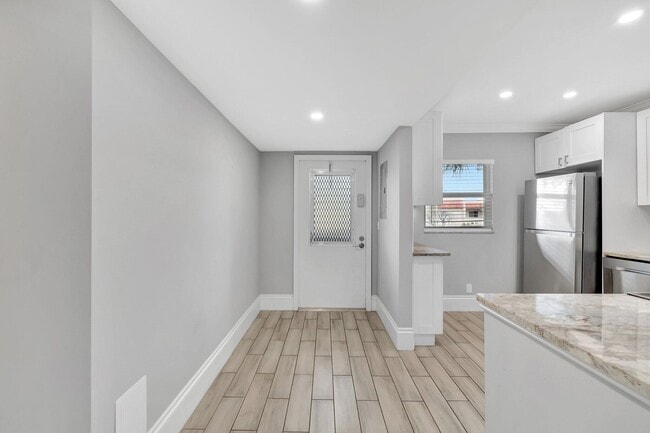 2900 Fiore Way in Delray Beach, FL - Building Photo - Building Photo