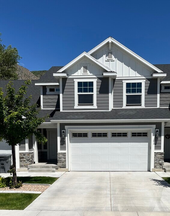103 E 700 N, Unit 13 in Springville, UT - Building Photo