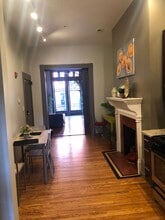 1010 N Calvert St in Baltimore, MD - Building Photo - Building Photo