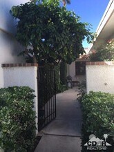 63 Torremolinos Dr in Rancho Mirage, CA - Building Photo - Building Photo
