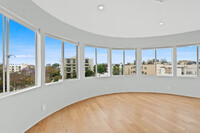 The Oakhurst Moderne in Beverly Hills, CA - Building Photo - Building Photo