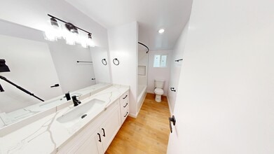 The Hannah on 9th- Where Historic Charm Me... in Los Angeles, CA - Building Photo - Building Photo