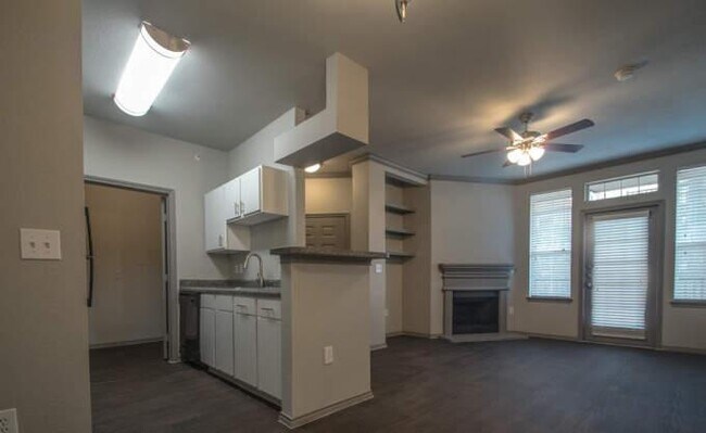 1701 Park Central Dr in McKinney, TX - Building Photo - Building Photo