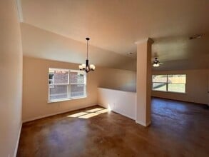 1012 Damascus Dr in Belton, TX - Foto de edificio - Building Photo