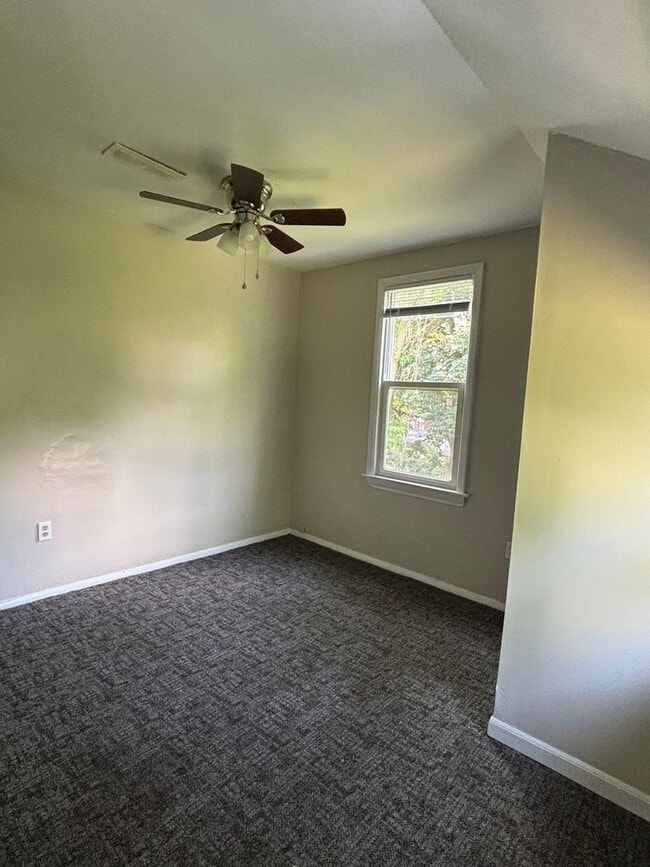 property at 412 Parsons St