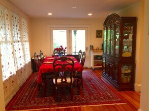 4 Phillips Rd in Nahant, MA - Building Photo - Building Photo