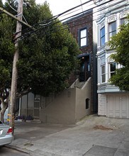 356-360 Sanchez St in San Francisco, CA - Foto de edificio - Building Photo