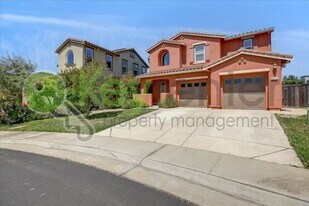 9673 Philta Way in Elk Grove, CA - Building Photo