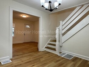 83 N Ewing St in Indianapolis, IN - Building Photo - Building Photo