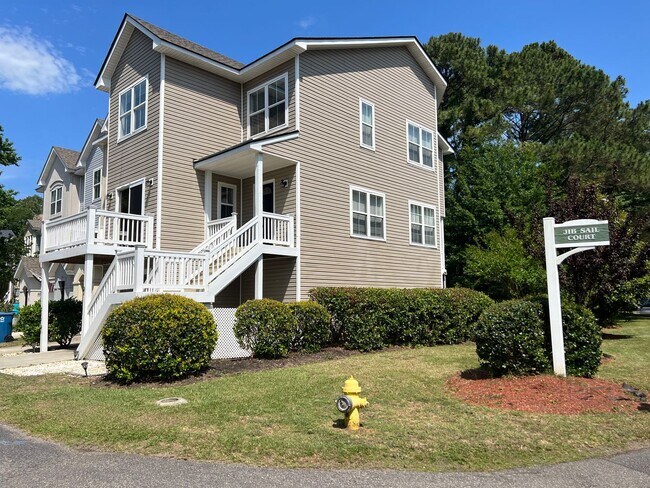 property at 2 Jib Sail Ct