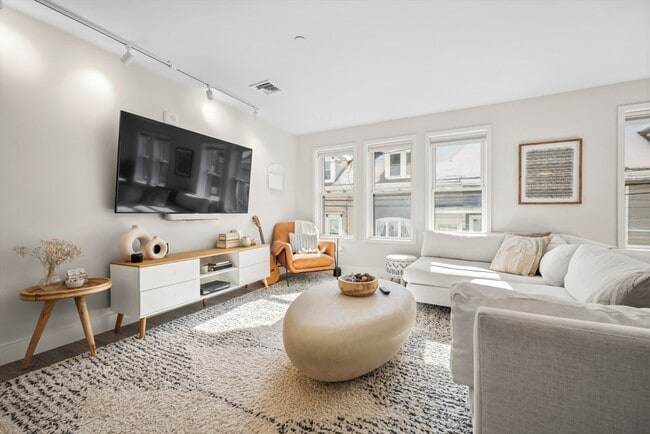 14-16 Haynes St in Boston, MA - Building Photo - Building Photo